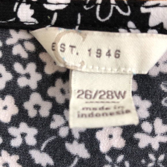 NWOT. EST. 1946 Blouse - Picture 4 of 4